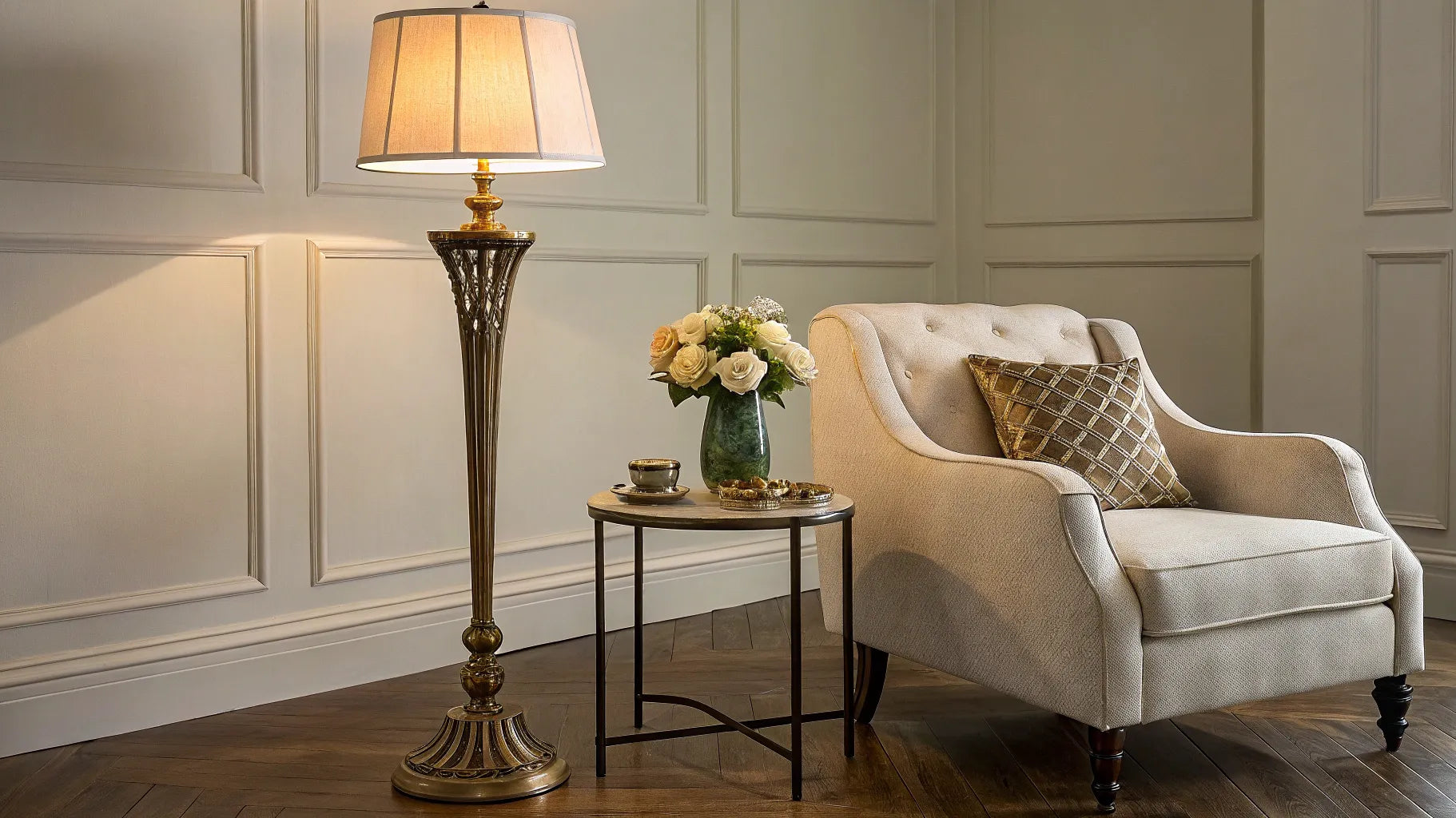 Stylish floor & table lamp set.