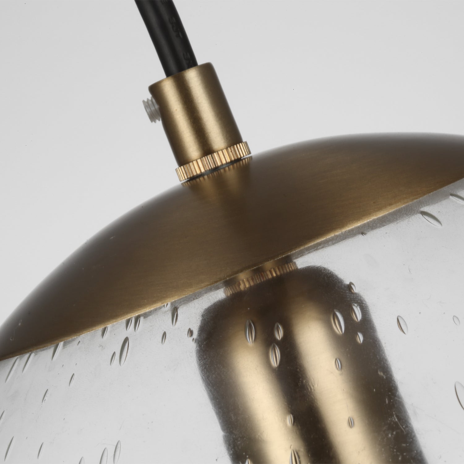 Visual Comfort Studio Canada - 6601801-848 - One Light Pendant - Leo - Hanging Globe - Satin Brass