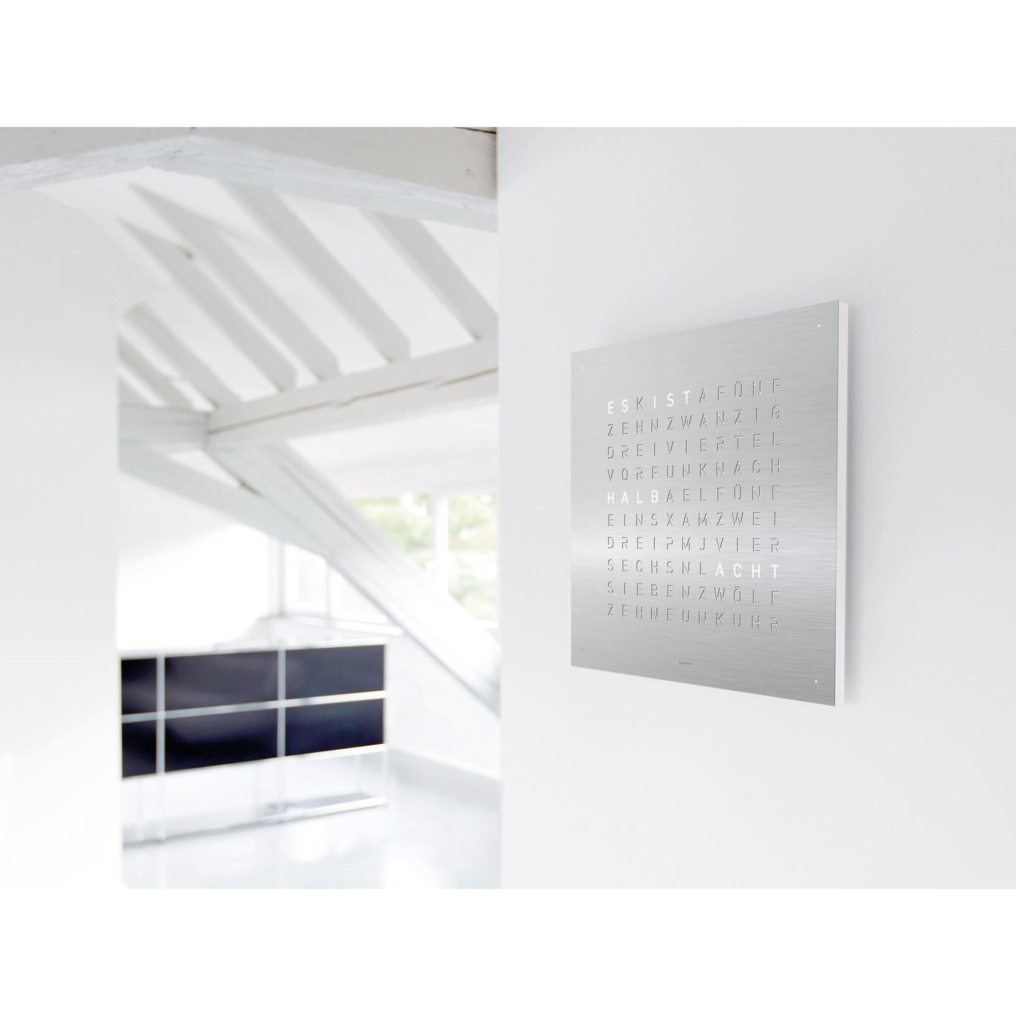 QLOCKTWO QT4SS QLOCKTWO EARTH 45 Steel Series
