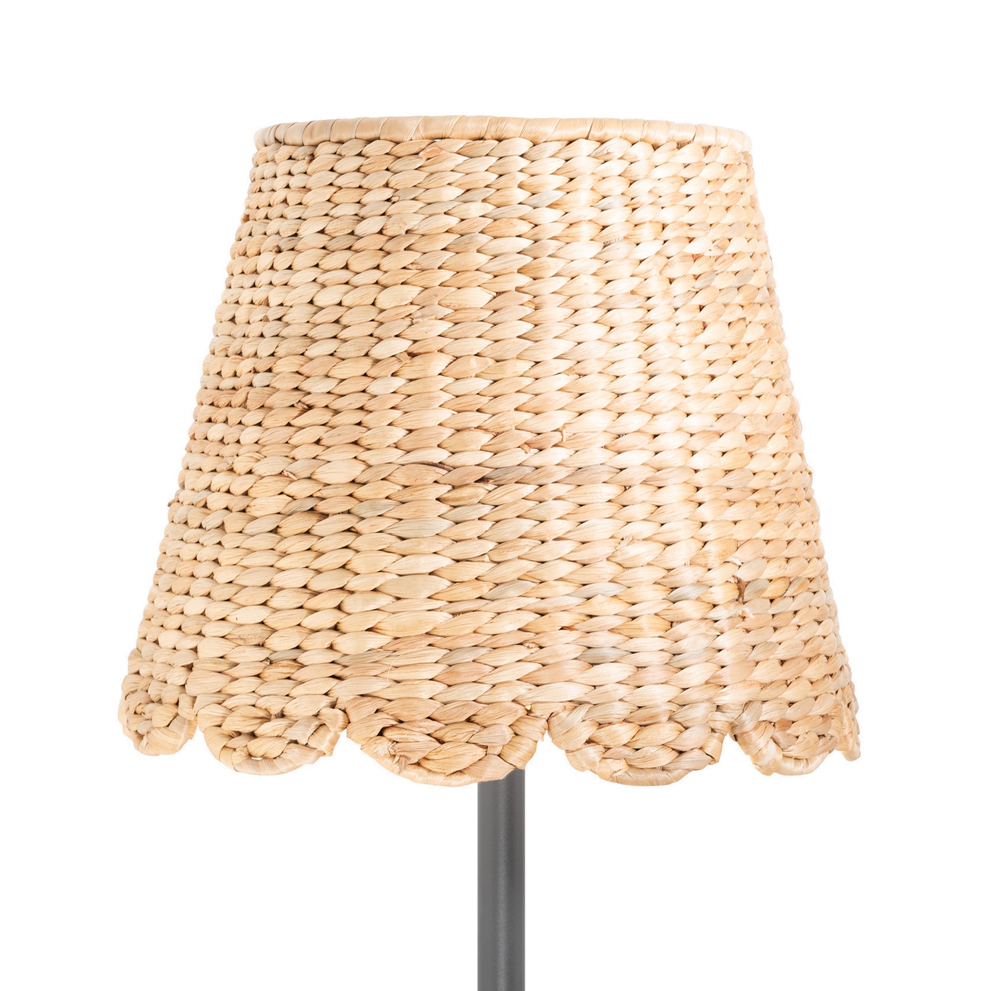 Zafferano America SDMM-360-SWH Scalloped Water Hyacinth Woven Lampshade in Poldina XXL