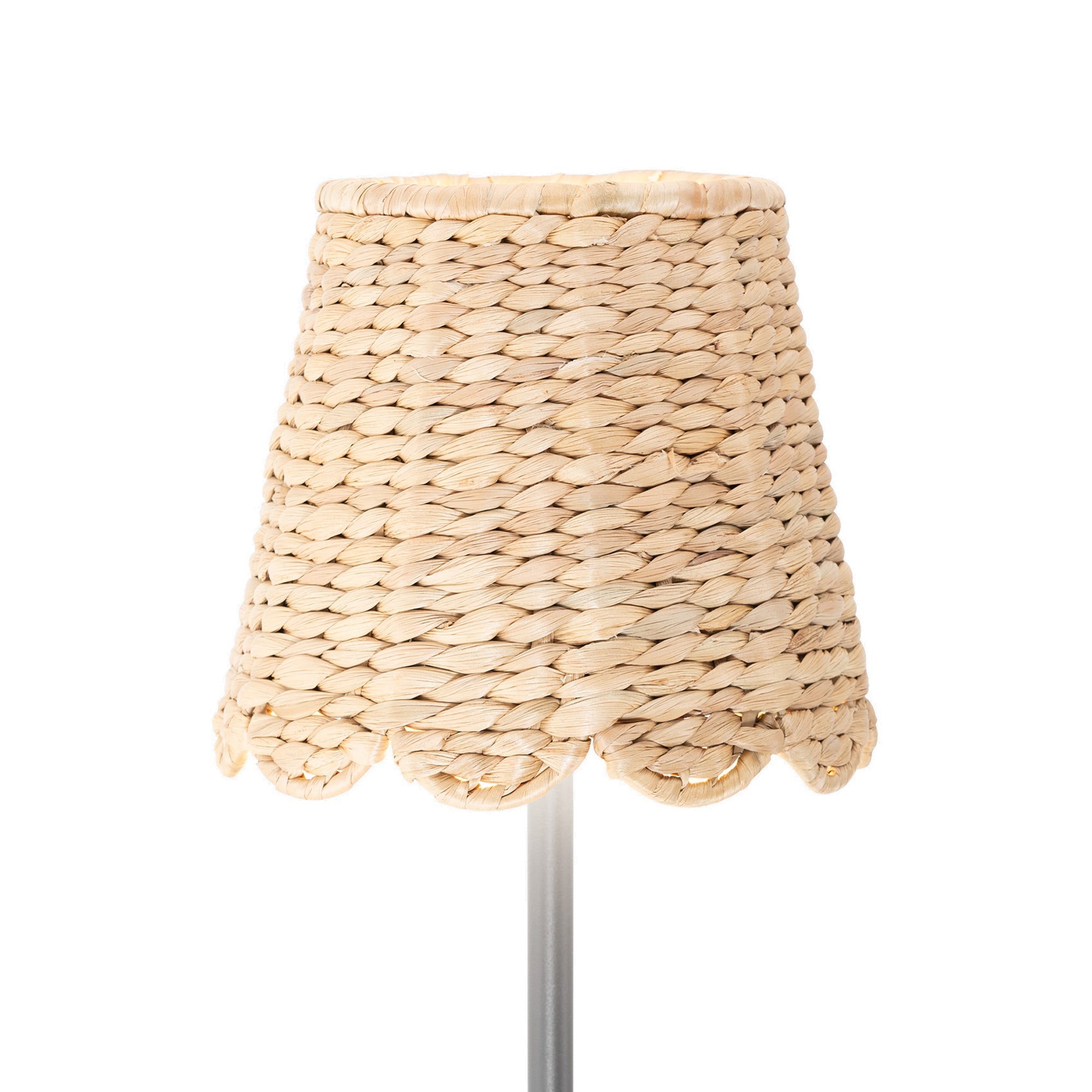 Zafferano America SDMM-390-SWH Scalloped Water Hyacinth Woven Lampshade in Poldina L