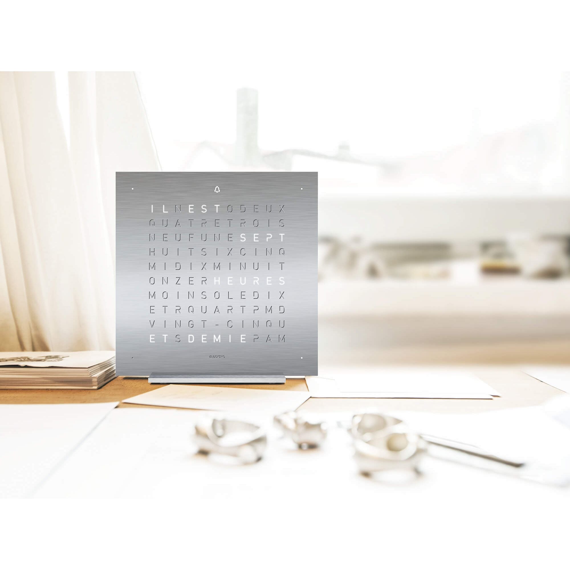 QLOCKTWO T4SSS QLOCKTWO EARTH 13.5 Full Metal