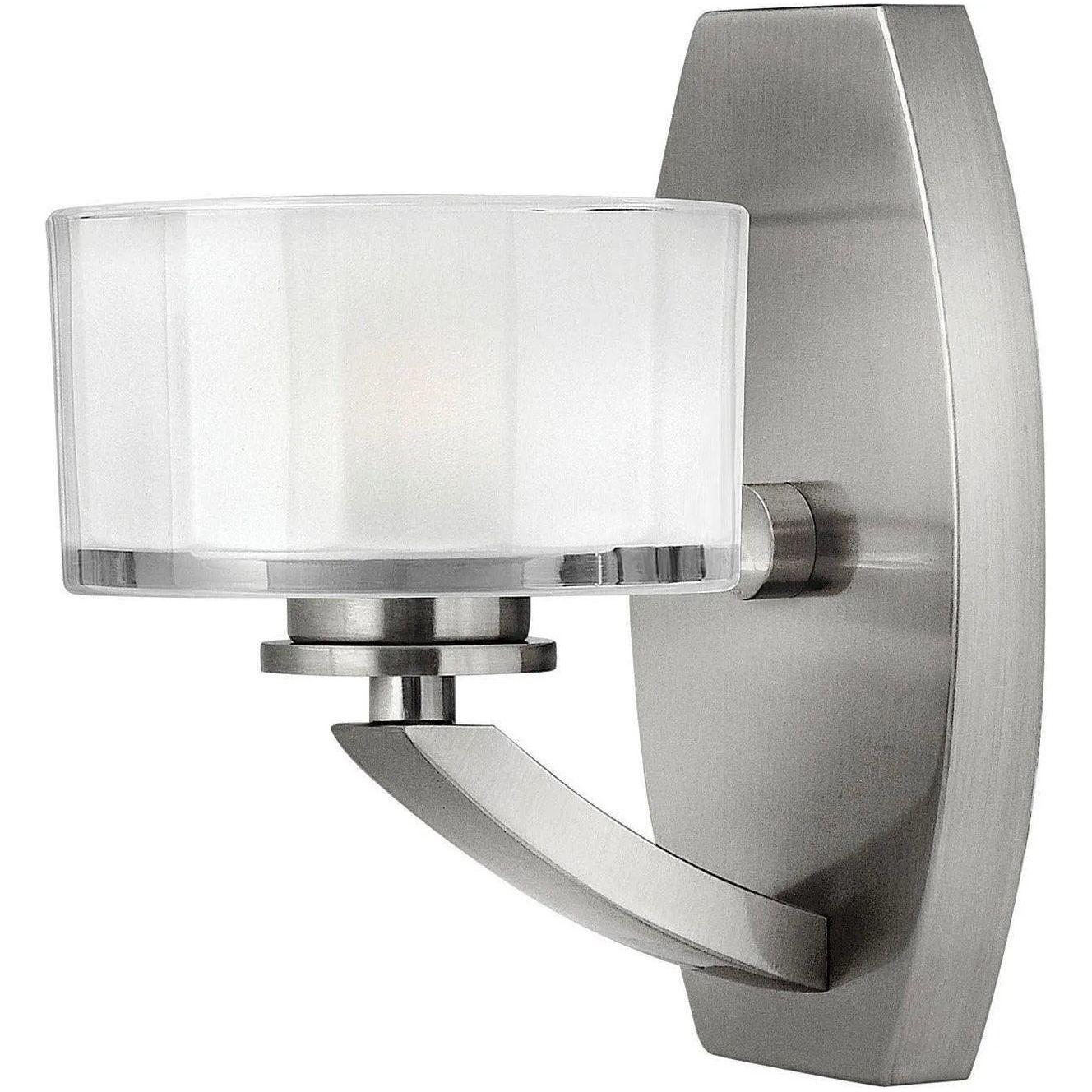 Hinkley Lighting - Meridian 8-Inch Single Vanity - 5590BN - Canada Light Shop