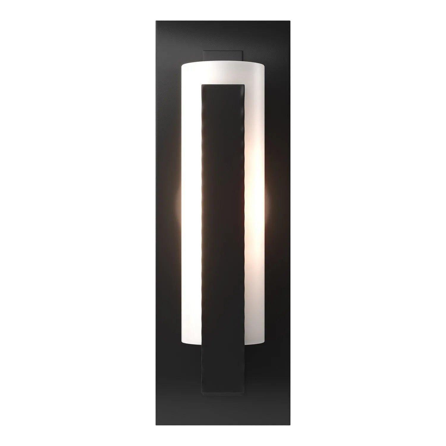 Hubbardton Forge - Vertical Bar Wall Sconce w/ Backplate - 217185-SKT-10-GG0065 - Canada Light Shop