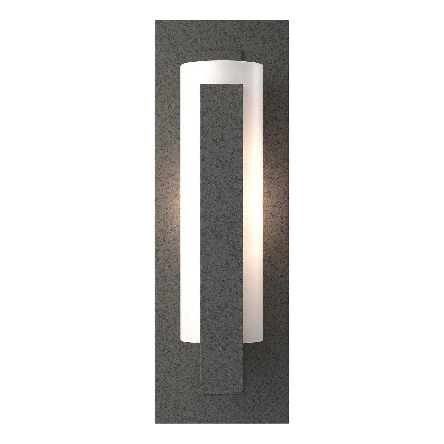 Hubbardton Forge - Vertical Bar Wall Sconce w/ Backplate - 217185-SKT-20-GG0065 - Canada Light Shop