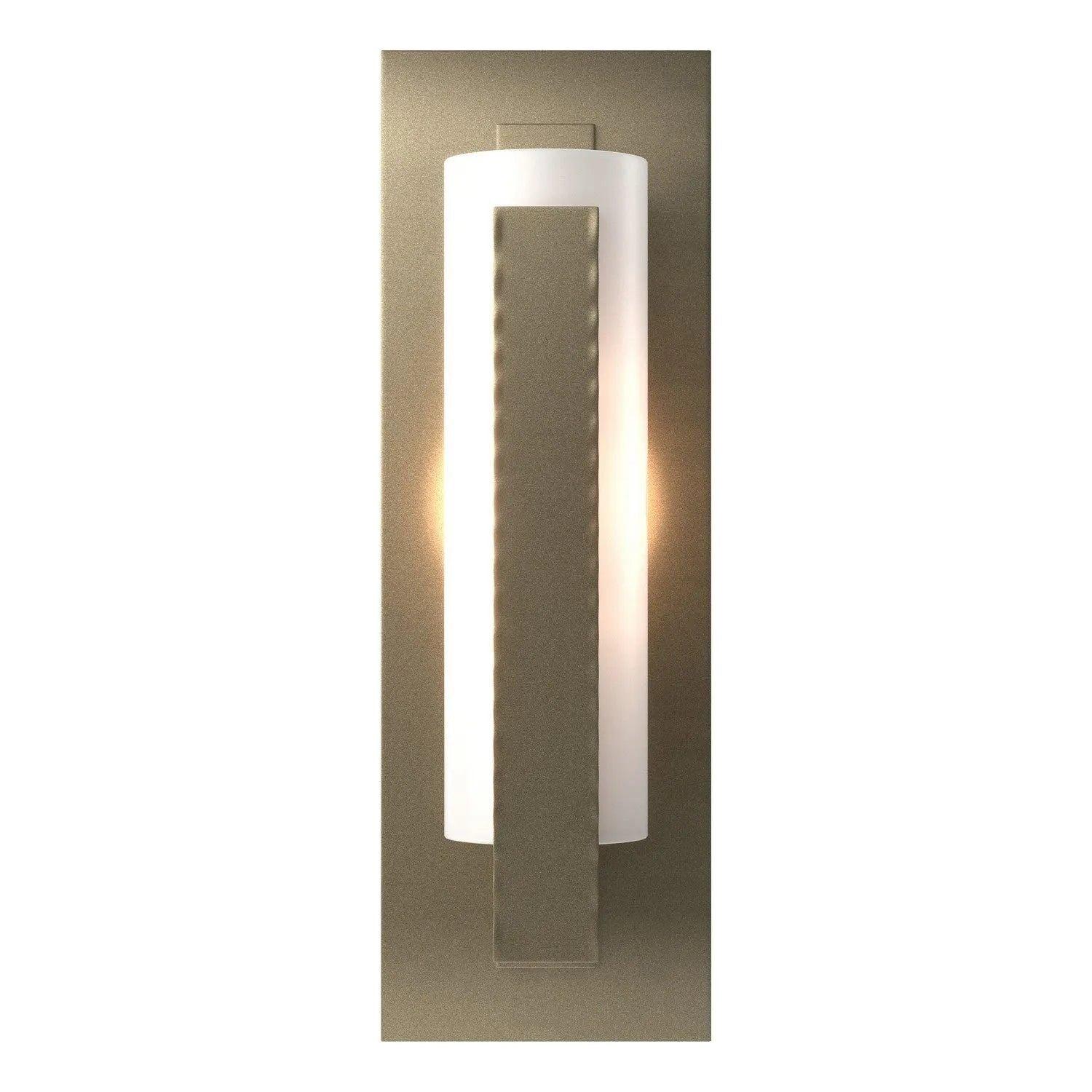 Hubbardton Forge - Vertical Bar Wall Sconce w/ Backplate - 217185-SKT-84-GG0065 - Canada Light Shop