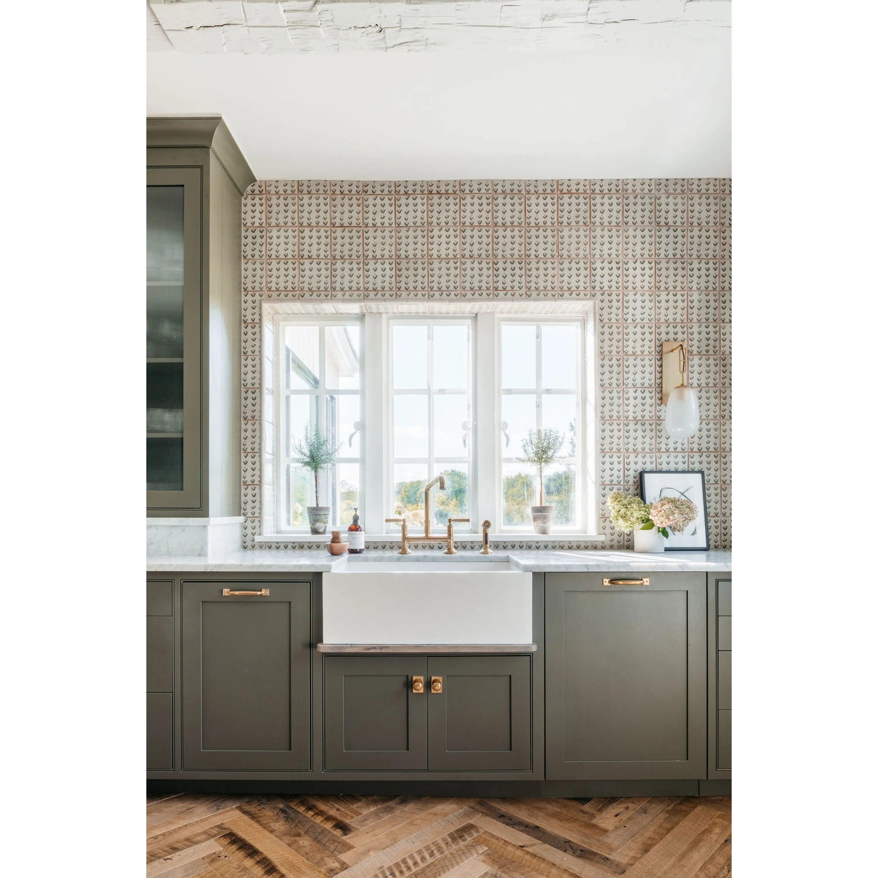 Hudson Valley Lighting - Bruckner Wall Sconce - 2101-AGB - Canada Light Shop