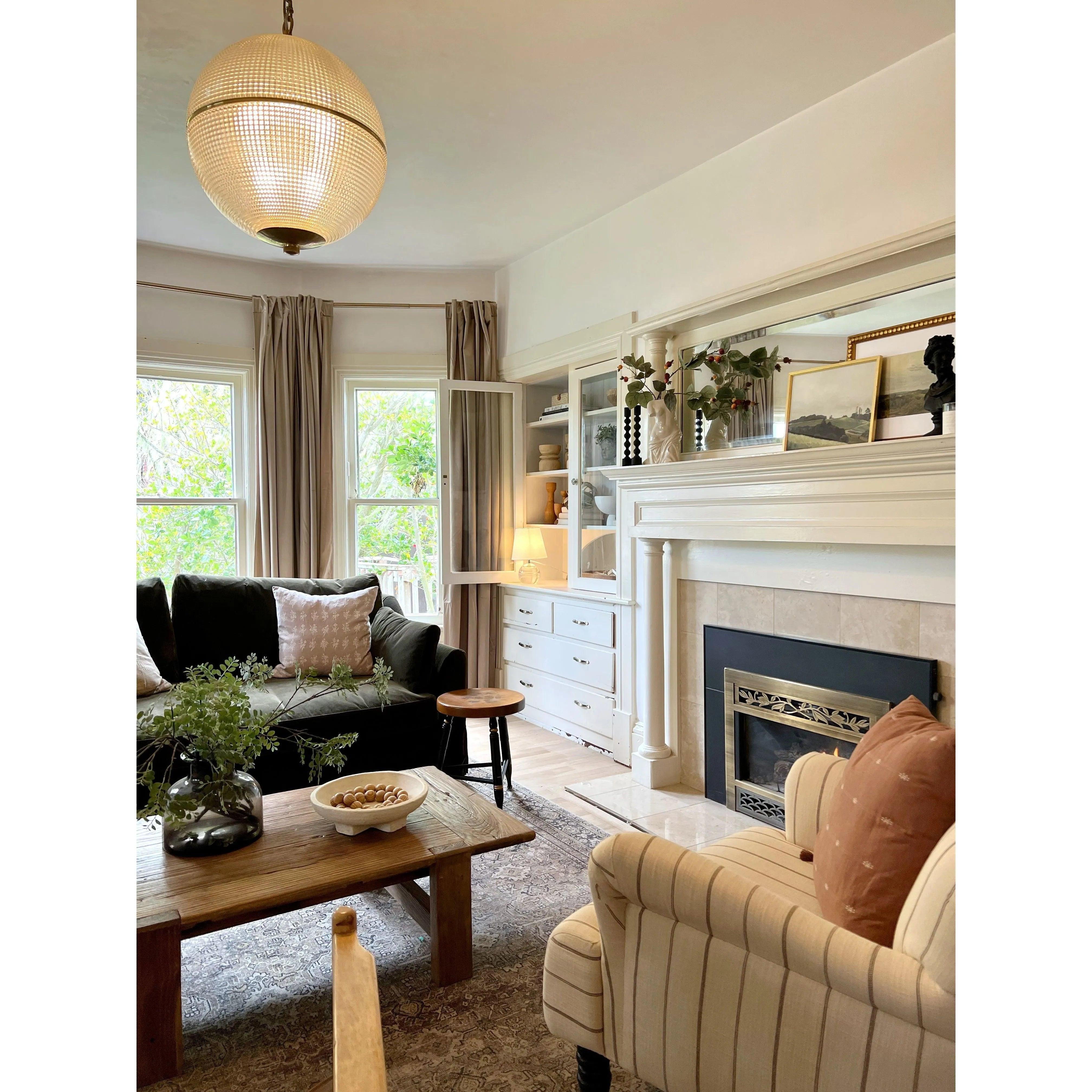 Hudson Valley Lighting - Sphere No. 3 Pendant - MDS800-AGB - Canada Light Shop