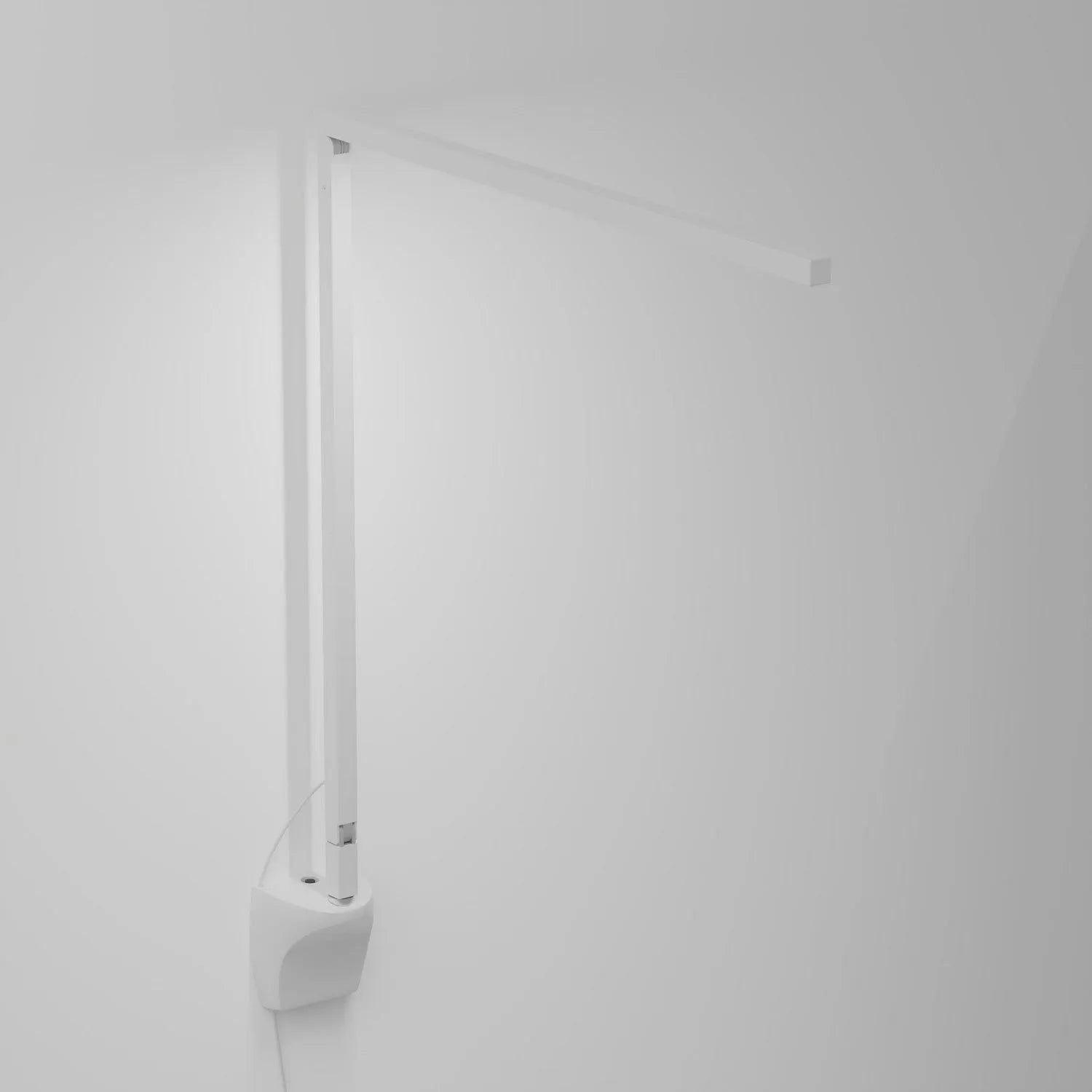 Koncept - Z-Bar Solo LED Desk Lamp Gen 4 - ZBD1000-D-MWT-WAL - Canada Light Shop