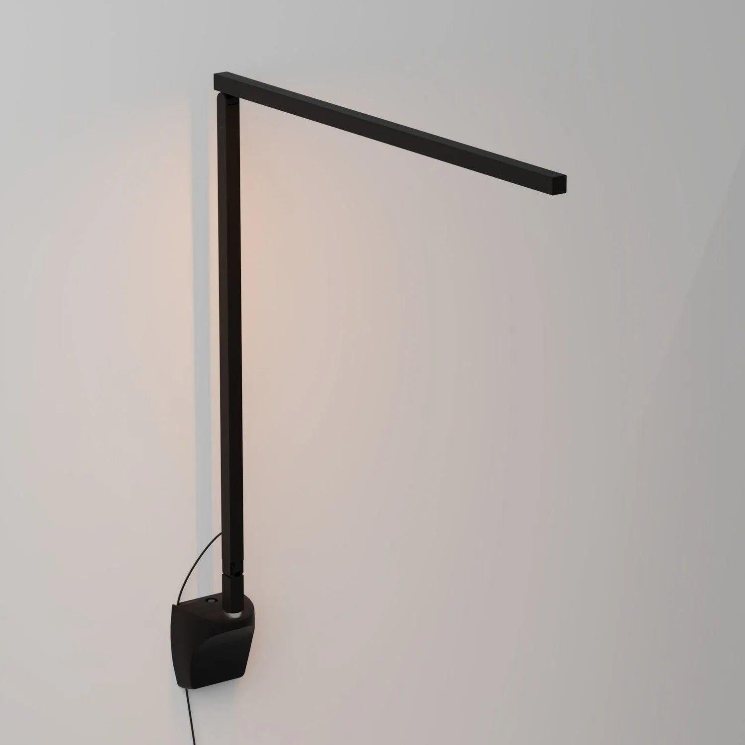 Koncept - Z-Bar Solo LED Desk Lamp Gen 4 - ZBD1000-W-MTB-WAL - Canada Light Shop