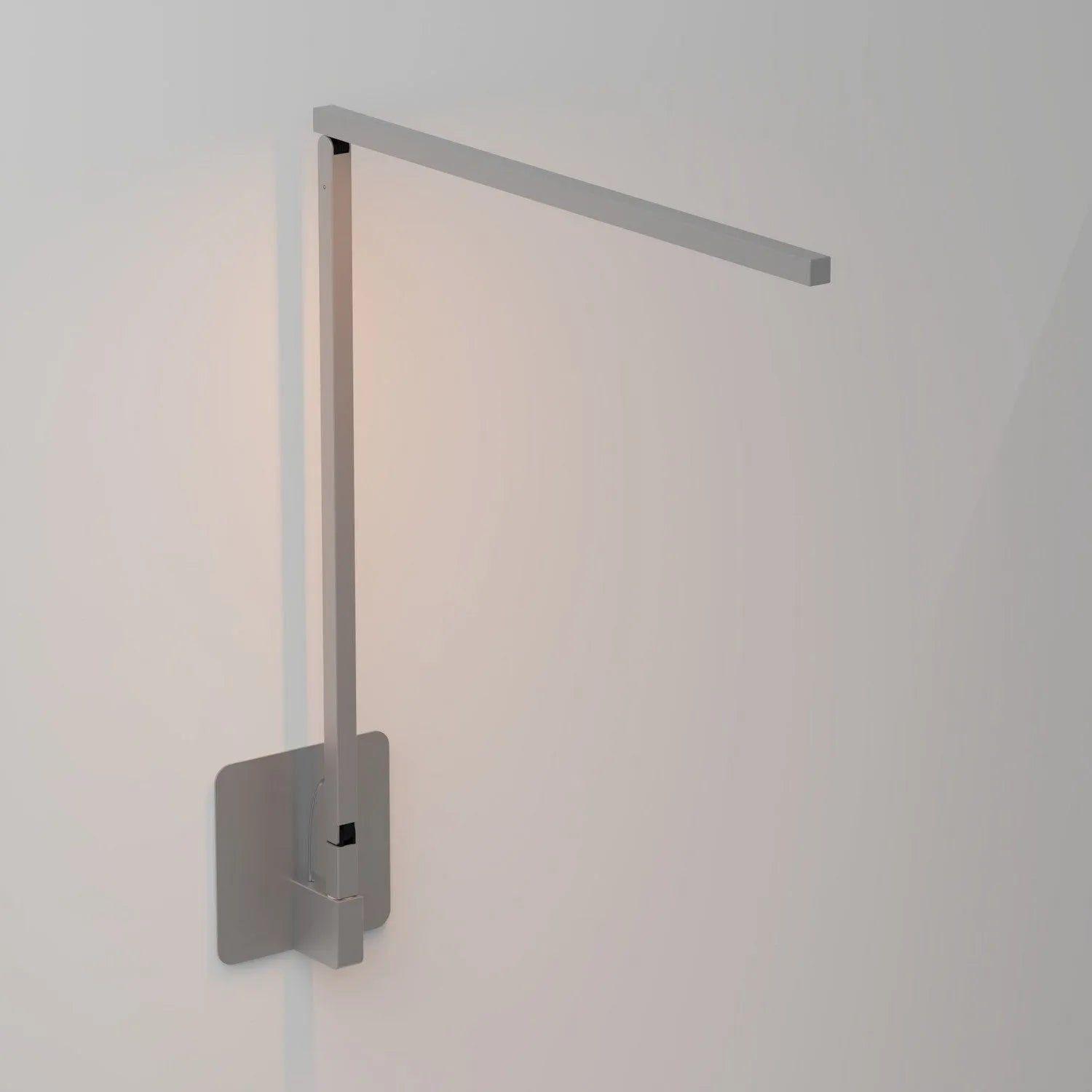 Koncept - Z-Bar Solo LED Desk Lamp Gen 4 - ZBD1000-W-SIL-HWS - Canada Light Shop