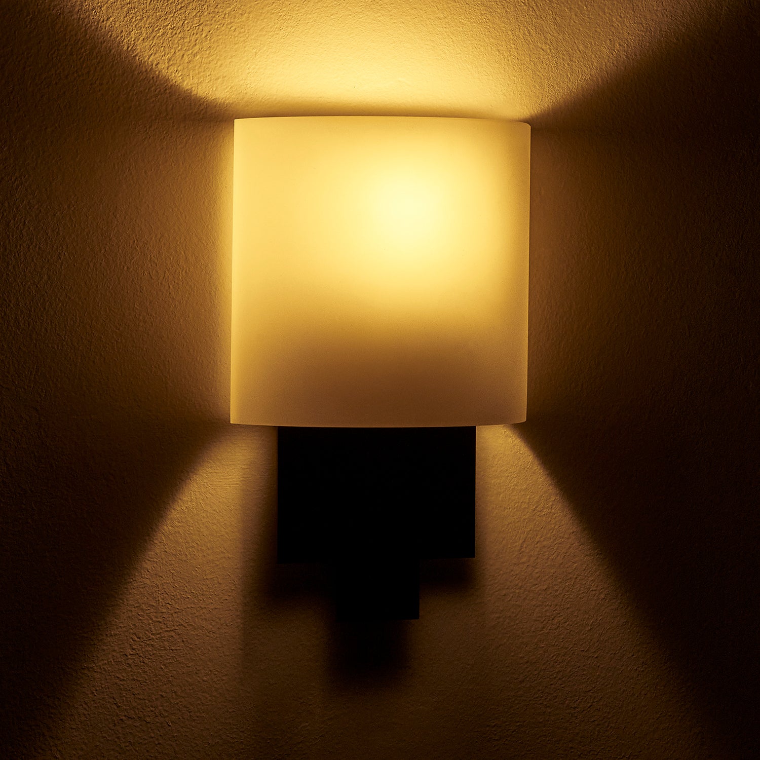 Kalco - 4652SBN - One Light Wall Sconce - Espille - Satin Black Nickel