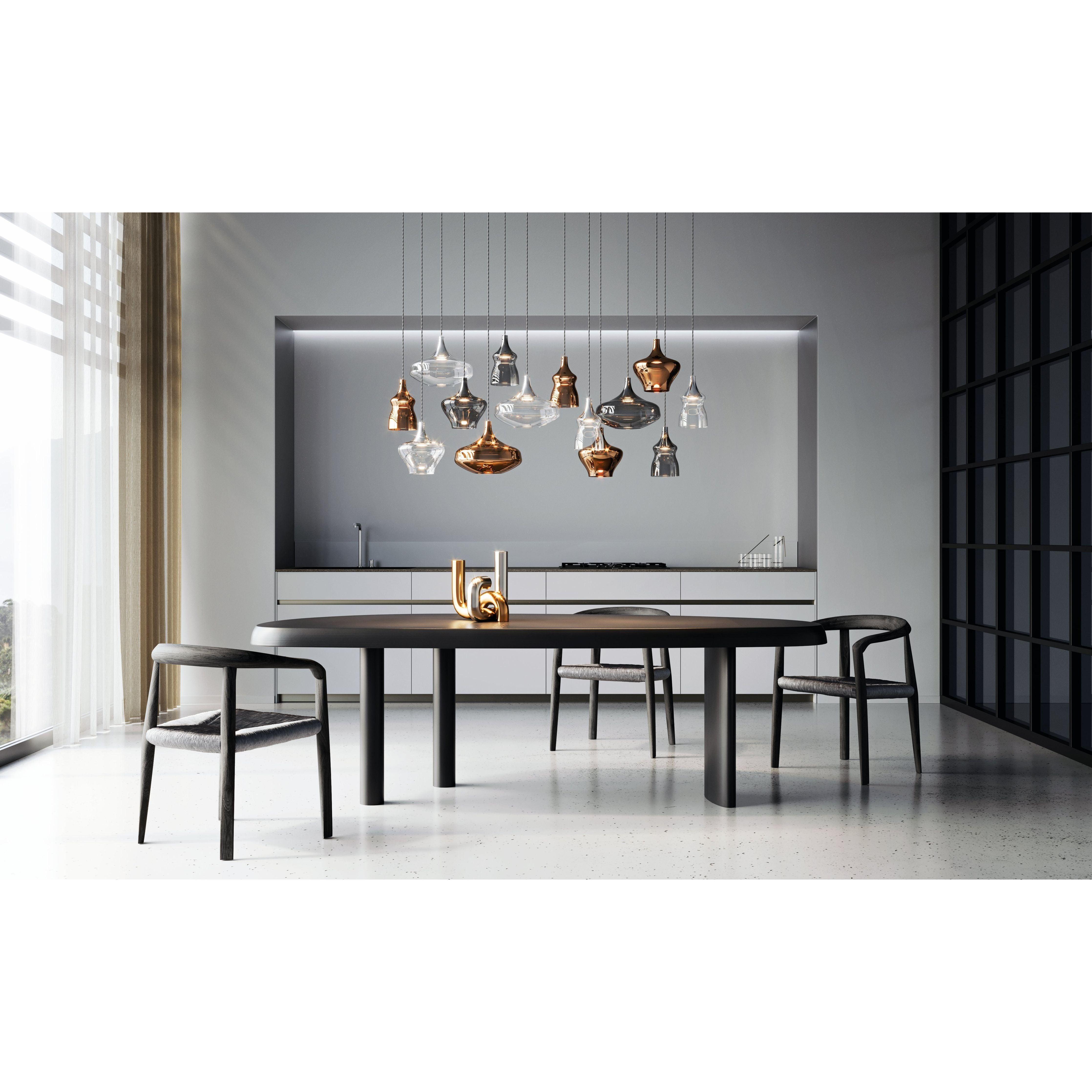 Lodes - 14 Light Nostalgia Small / Medium / Large - Cluster Composition - 1 x R05L14 1000U, 2 x 15424 0030U, 1 x 15424 4330U, 1 x 15424 4630U, 1 x 15423 0030U, 1 x 15423 4330U, 2 x 15423 4630U, 2 x 15422 0030U, 2 x 15422 4330U, 2 x 15422 4630U - Canada Light Shop
