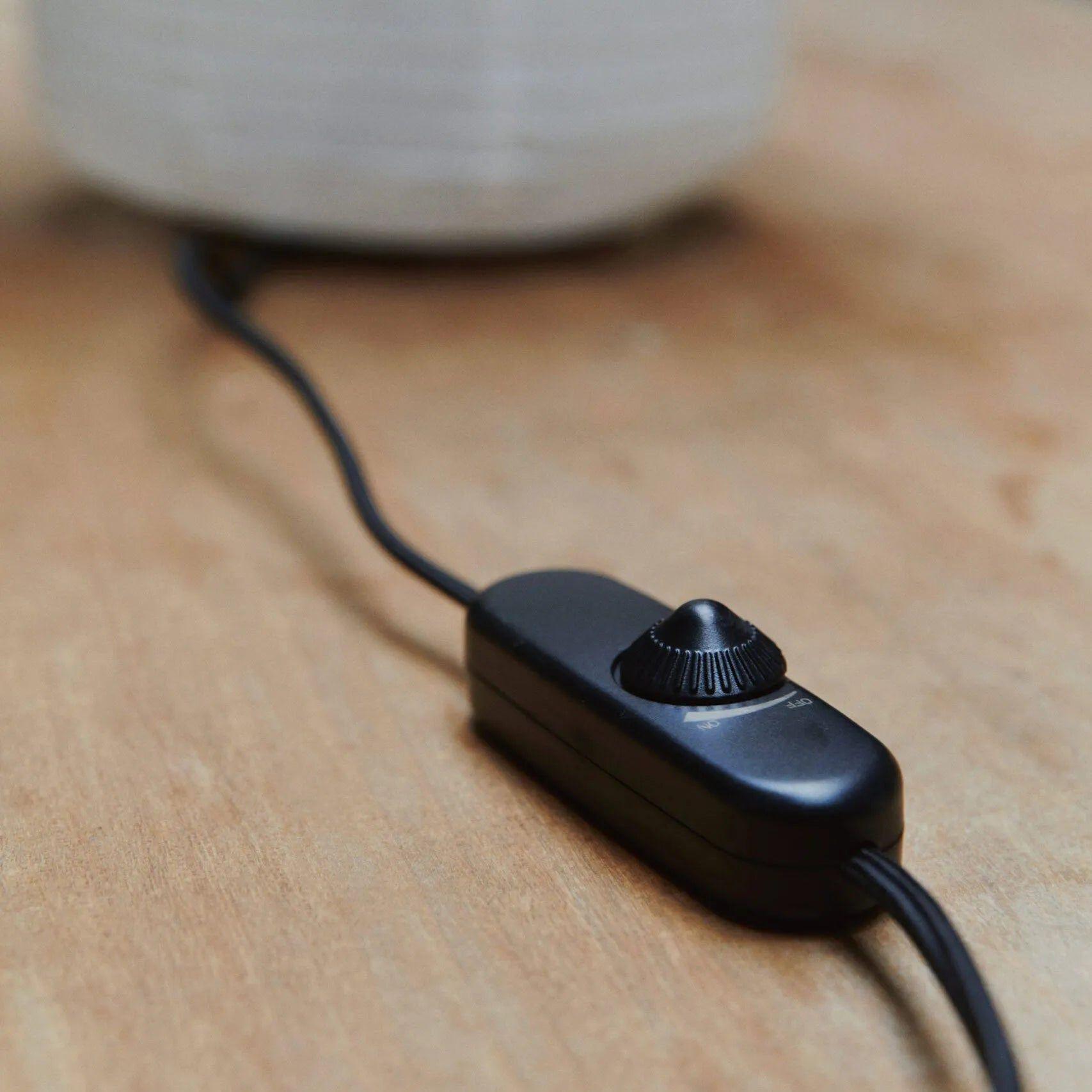 Made By Hand - Papier Table Lamp - MH-PAP35D WH T - Canada Light Shop