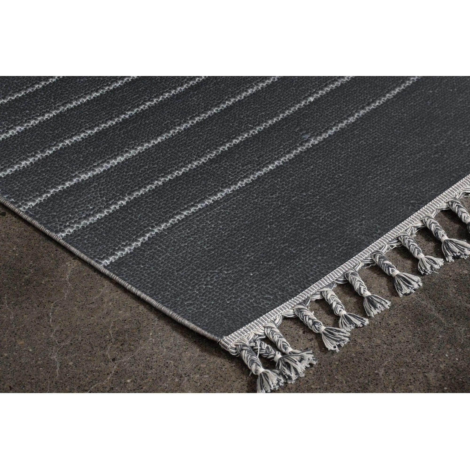 Renwil - Ambrose Rug 10418 - RAMB-10418-1013 - Canada Light Shop