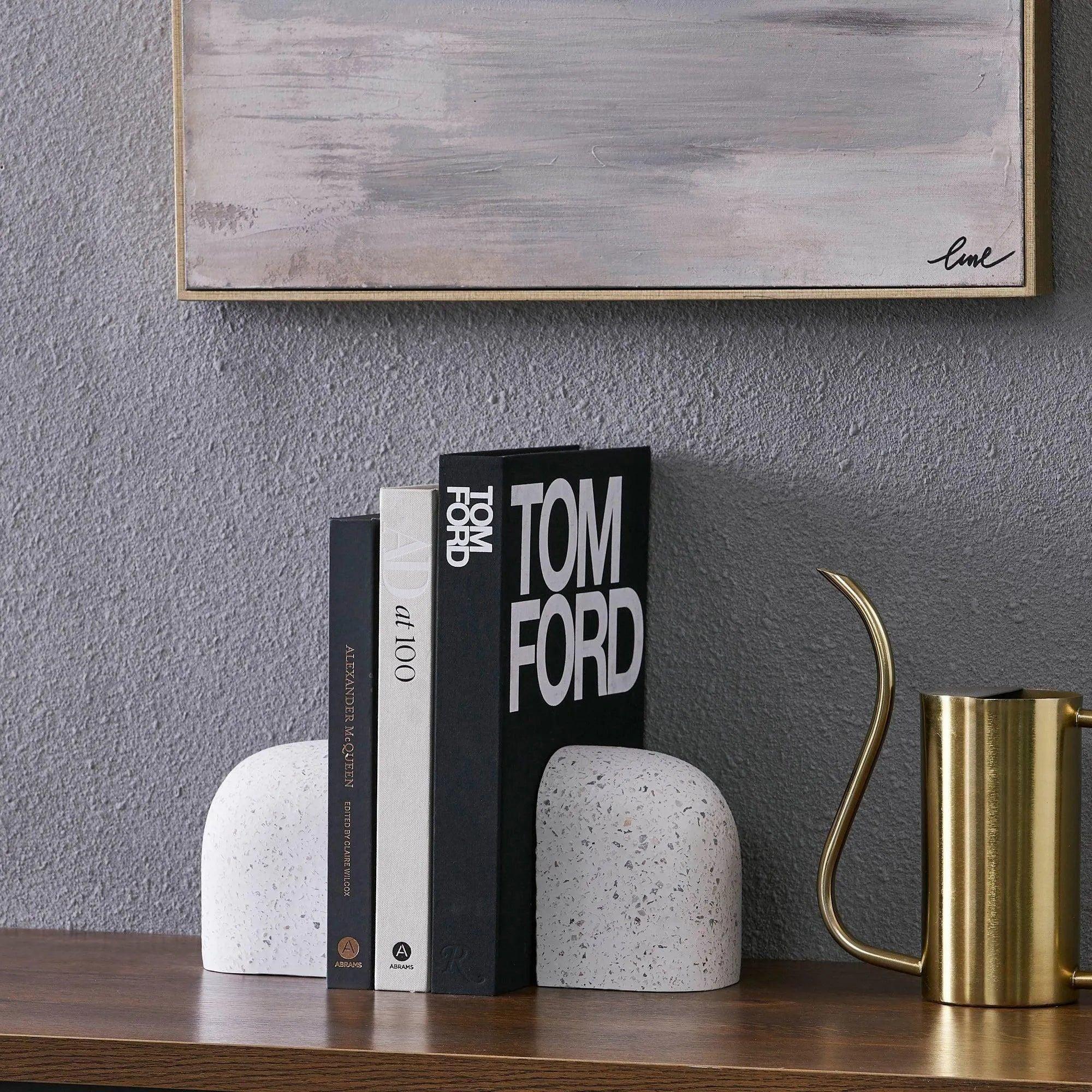 Renwil - Bruno Set Of 2 Bookends - STA767 - Canada Light Shop