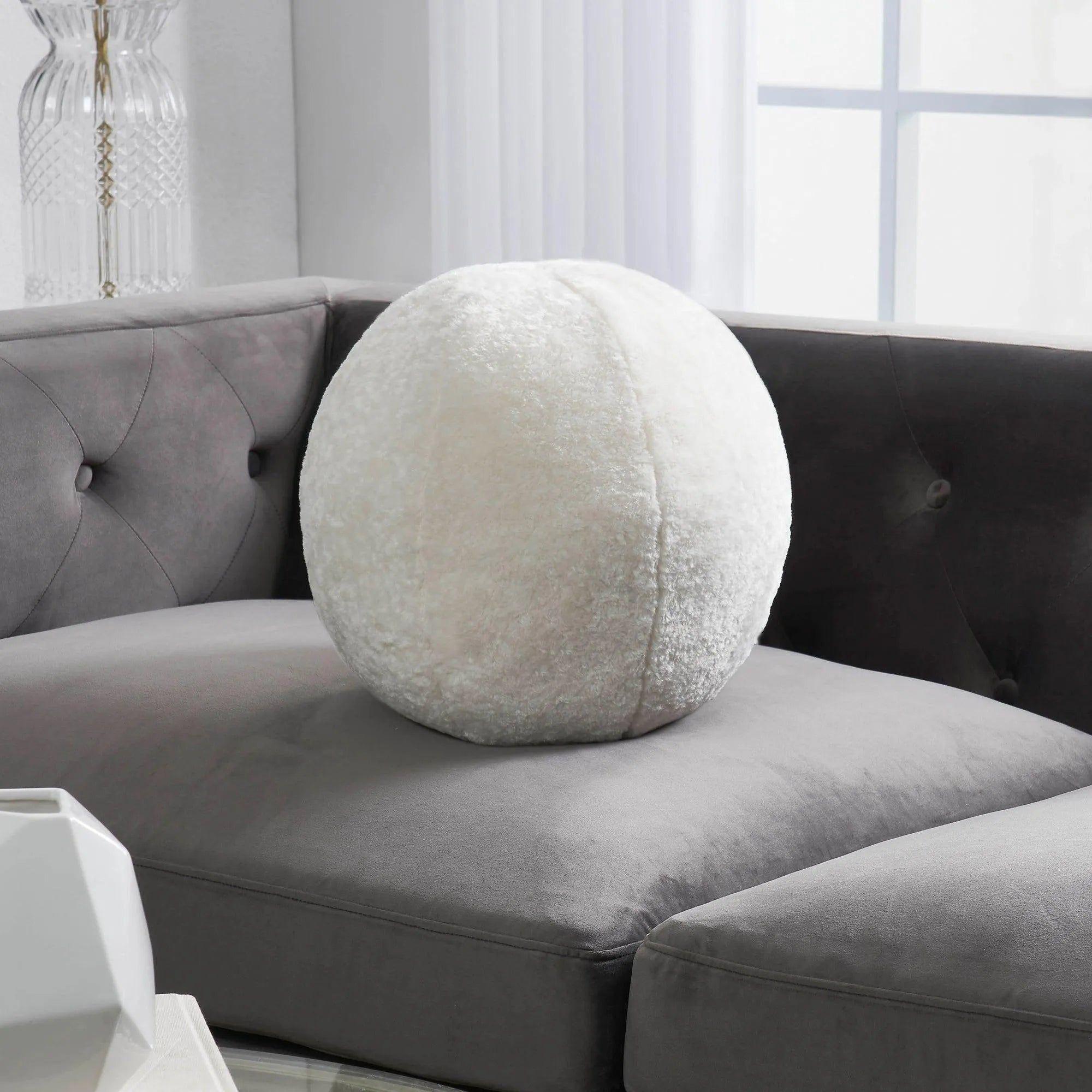 Renwil - Freddie Pillow - PWFL1367 - Canada Light Shop