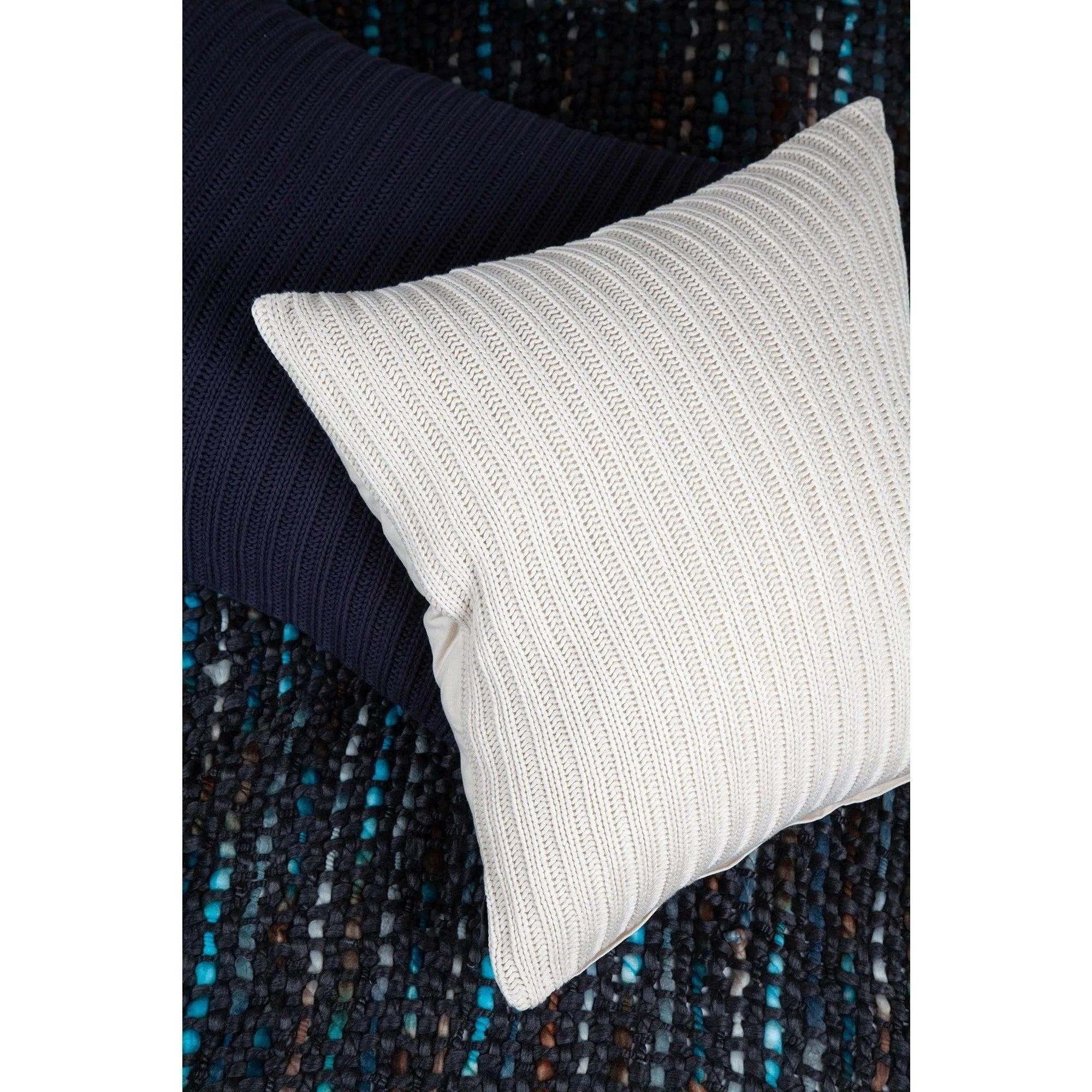 Renwil - Roberto Pillow - PWFL1180 - Canada Light Shop