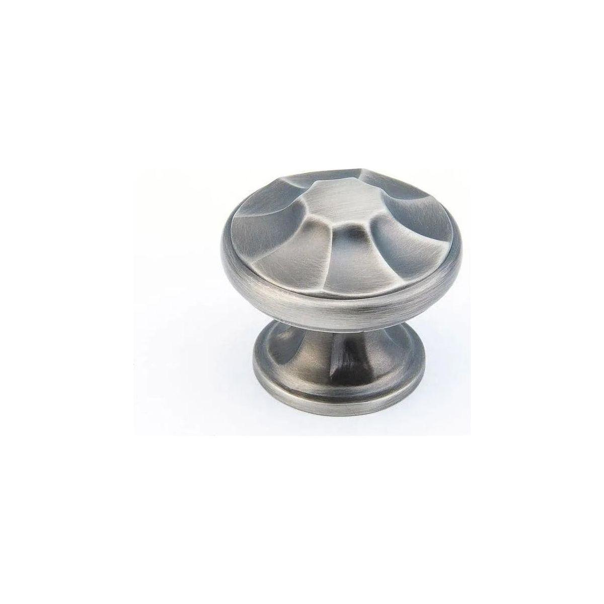 Schaub - Empire Round Knob - 876-AN - Canada Light Shop