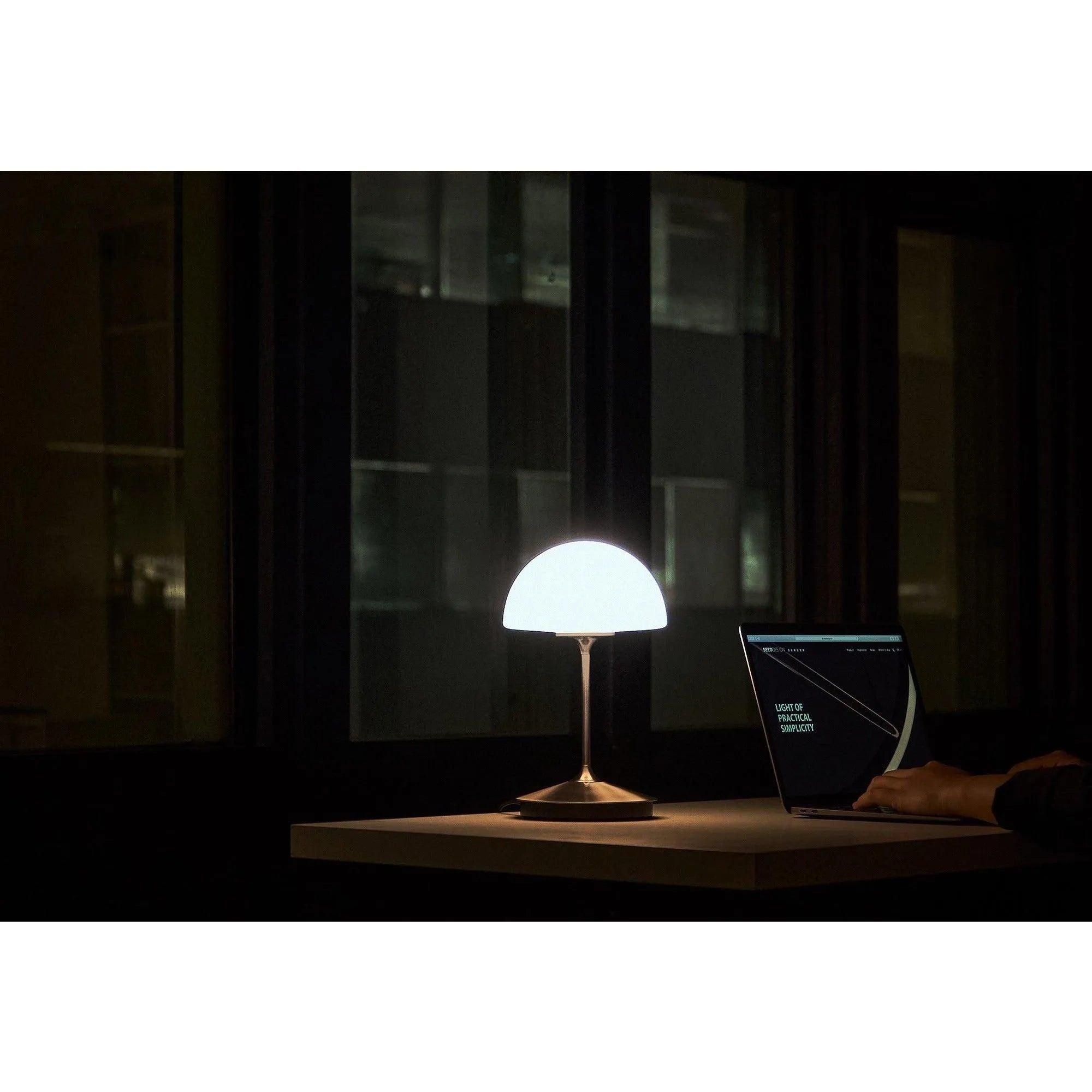 Seed Design - Pensee LED Table Lamp - SLD-7992DJ-BK - Canada Light Shop