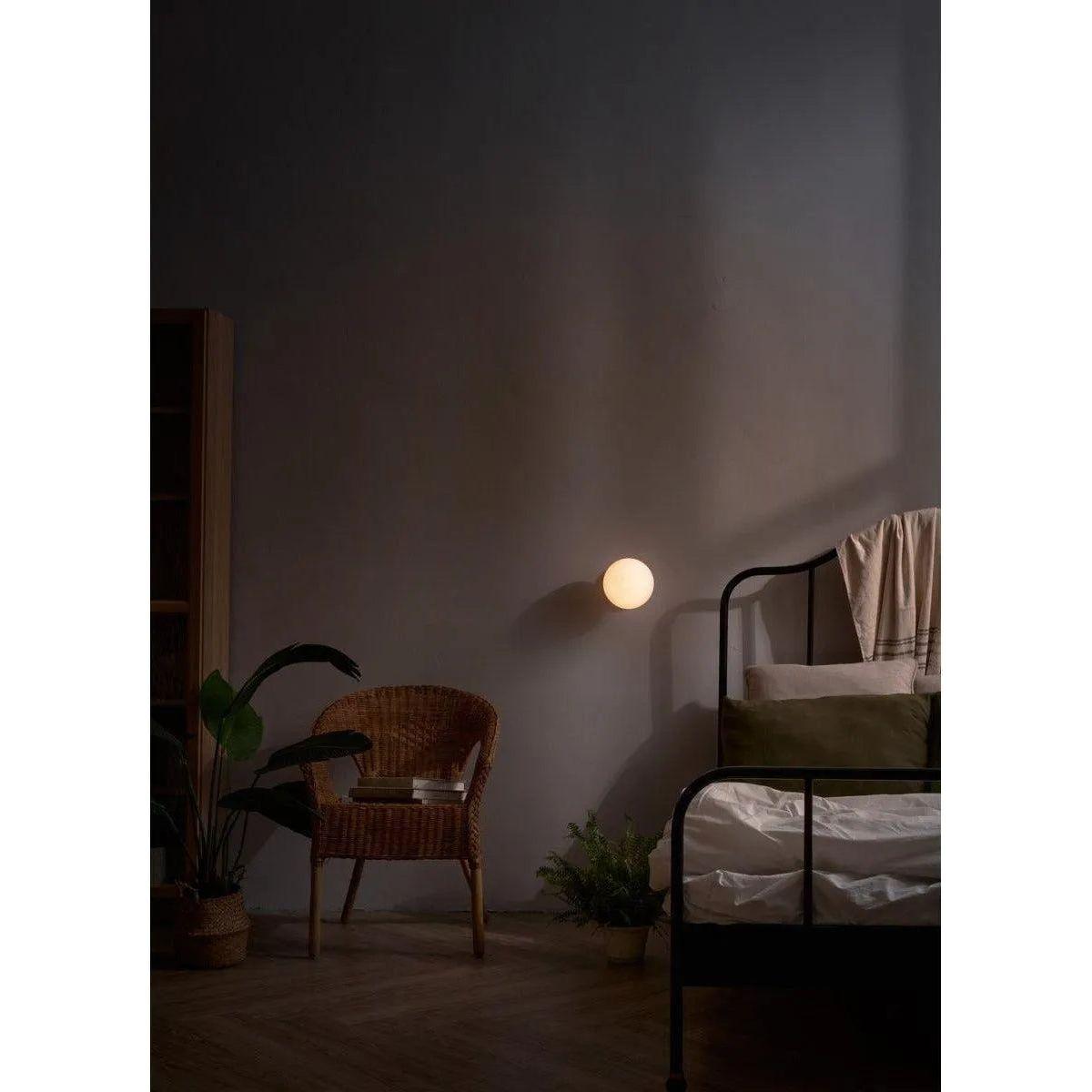 Seed Design - Pensée LED Wall Lamp - SG-7992WJ-BK - Canada Light Shop