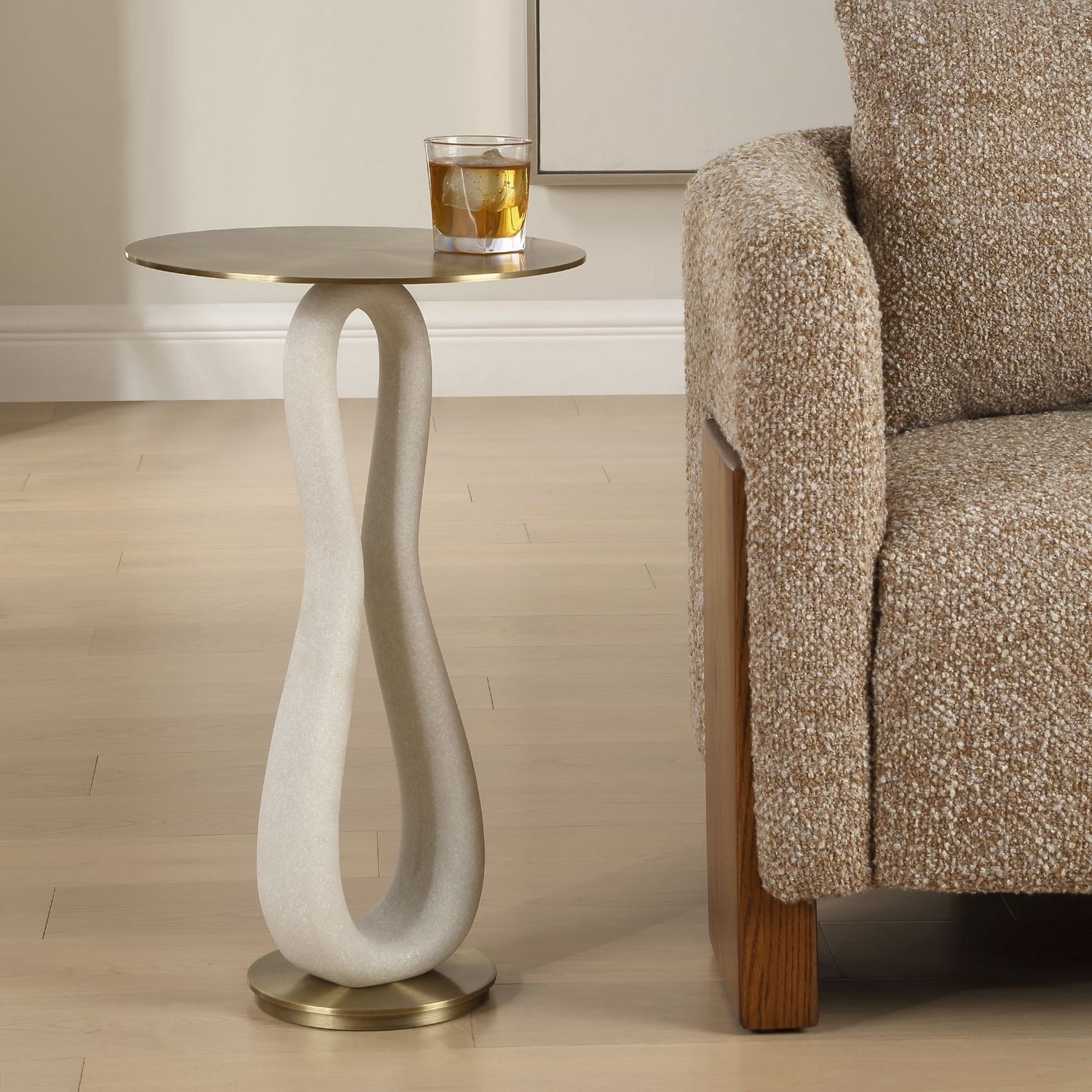 Uttermost - 50363 - Accent Table - Sonia - Brass