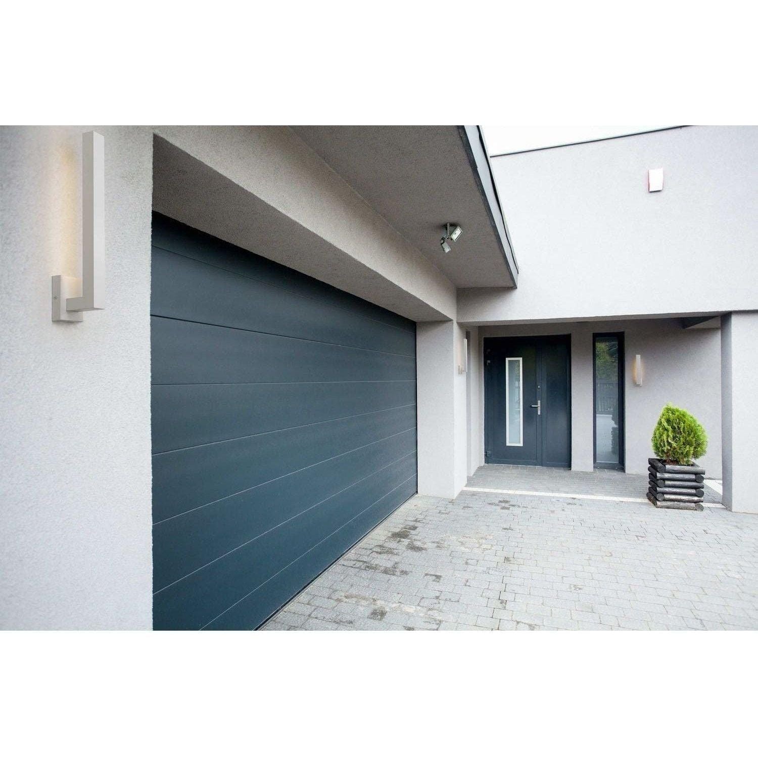 Z-Lite - Edge Outdoor Wall Light - Montreal Lighting