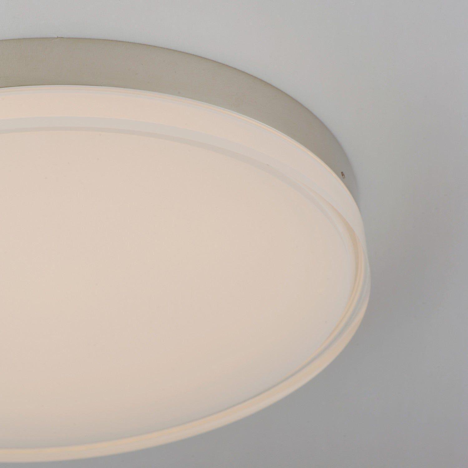 Maxim Lighting - Illuminaire II Round LED Flush Mount - 57680CLFTPC - Canada Light Shop