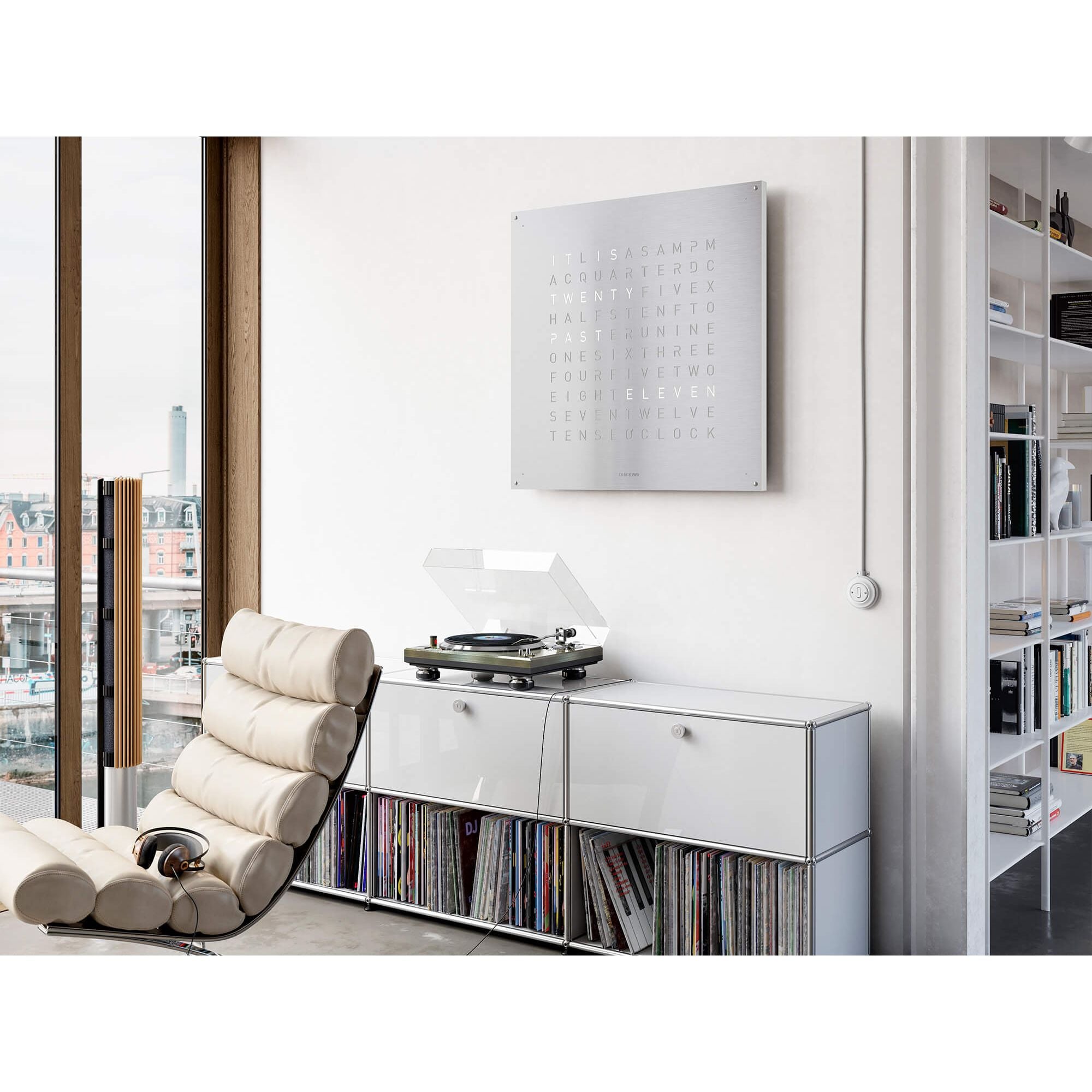 QLOCKTWO LG4SS QLOCKTWO EARTH 90 Steel Series