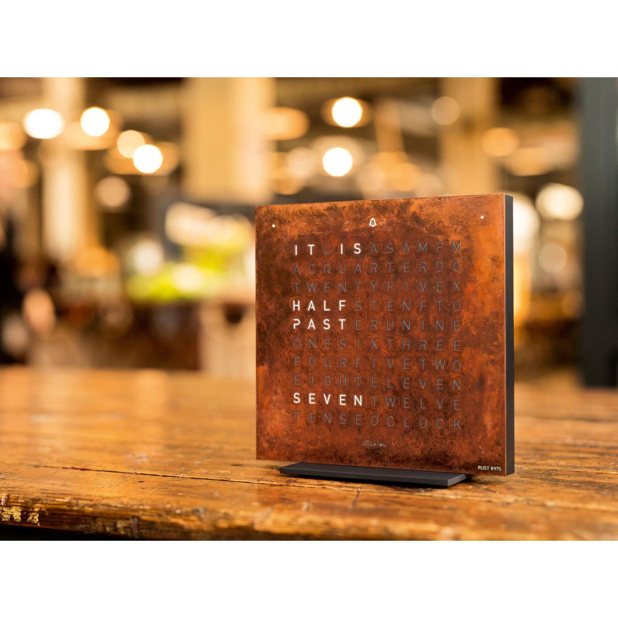 QLOCKTWO T4BLRT QLOCKTWO EARTH 13.5 Creator's Edition Rust