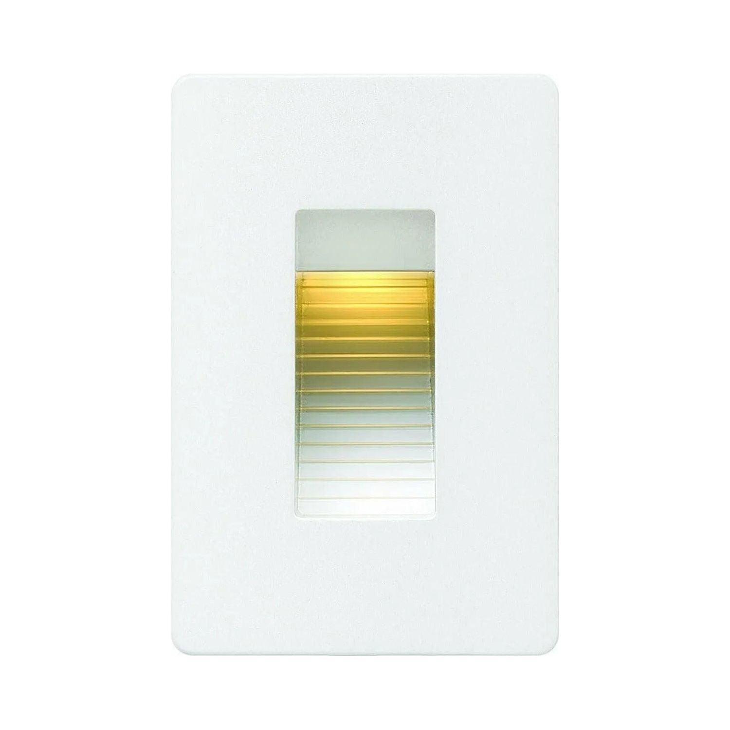 Hinkley Lighting - Luna 120V LED Vertical Step Light - 58504SW - Canada Light Shop