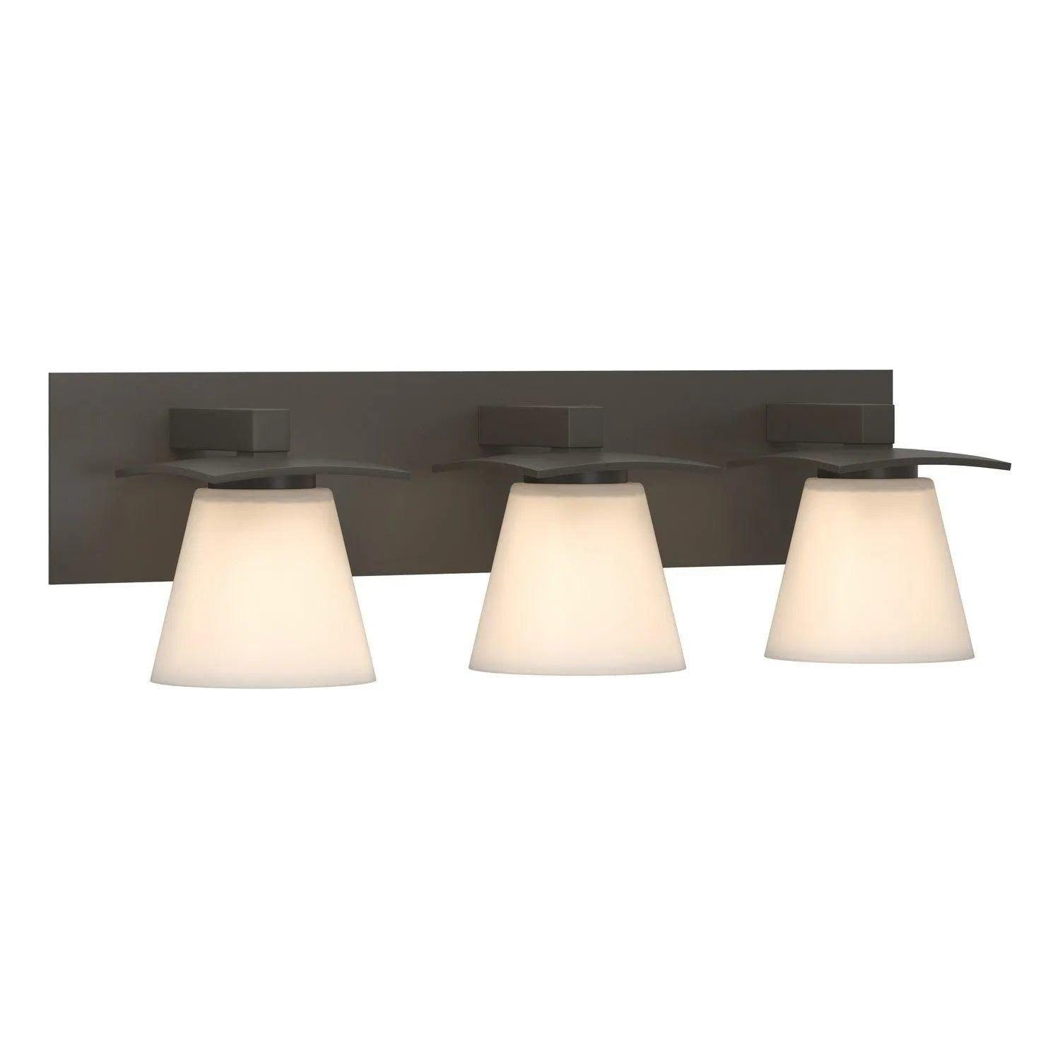 Hubbardton Forge - Wren Wall Sconce - 206603-SKT-07-GG0242 - Canada Light Shop