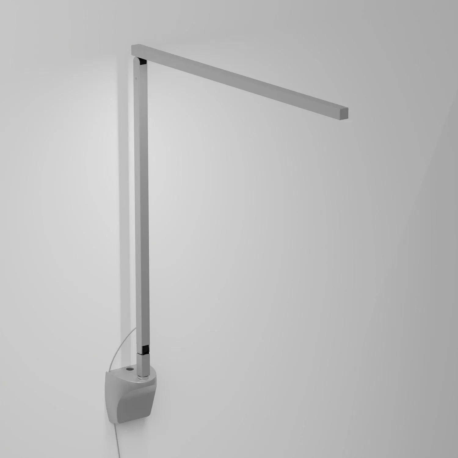 Koncept - Z-Bar Solo Pro LED Desk Lamp Gen 4 - ZBD1000-SIL-PRO-WAL - Canada Light Shop