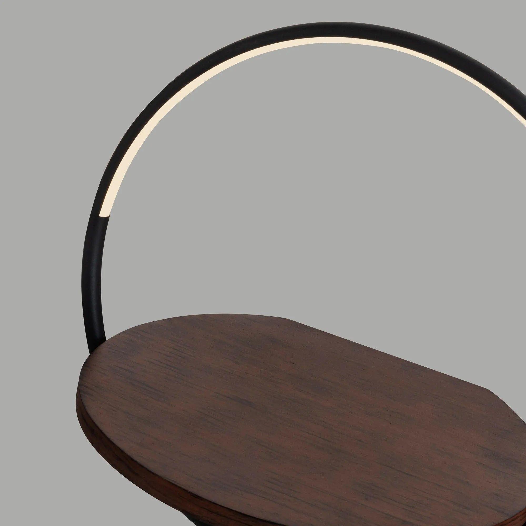 Kuzco Lighting - Maya LED Floor Lamp - FL83818-BK/WT - Canada Light Shop