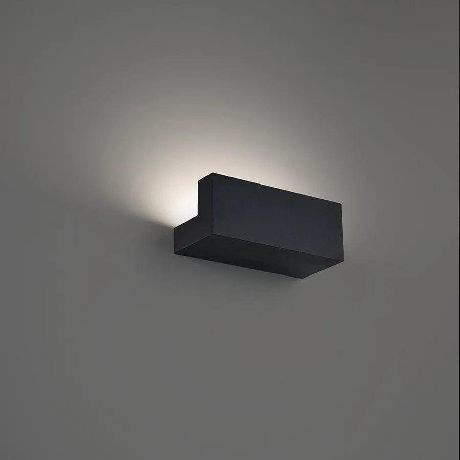 Modern Forms - Bantam LED Wall Light - WS-38109-27-BK - Canada Light Shop