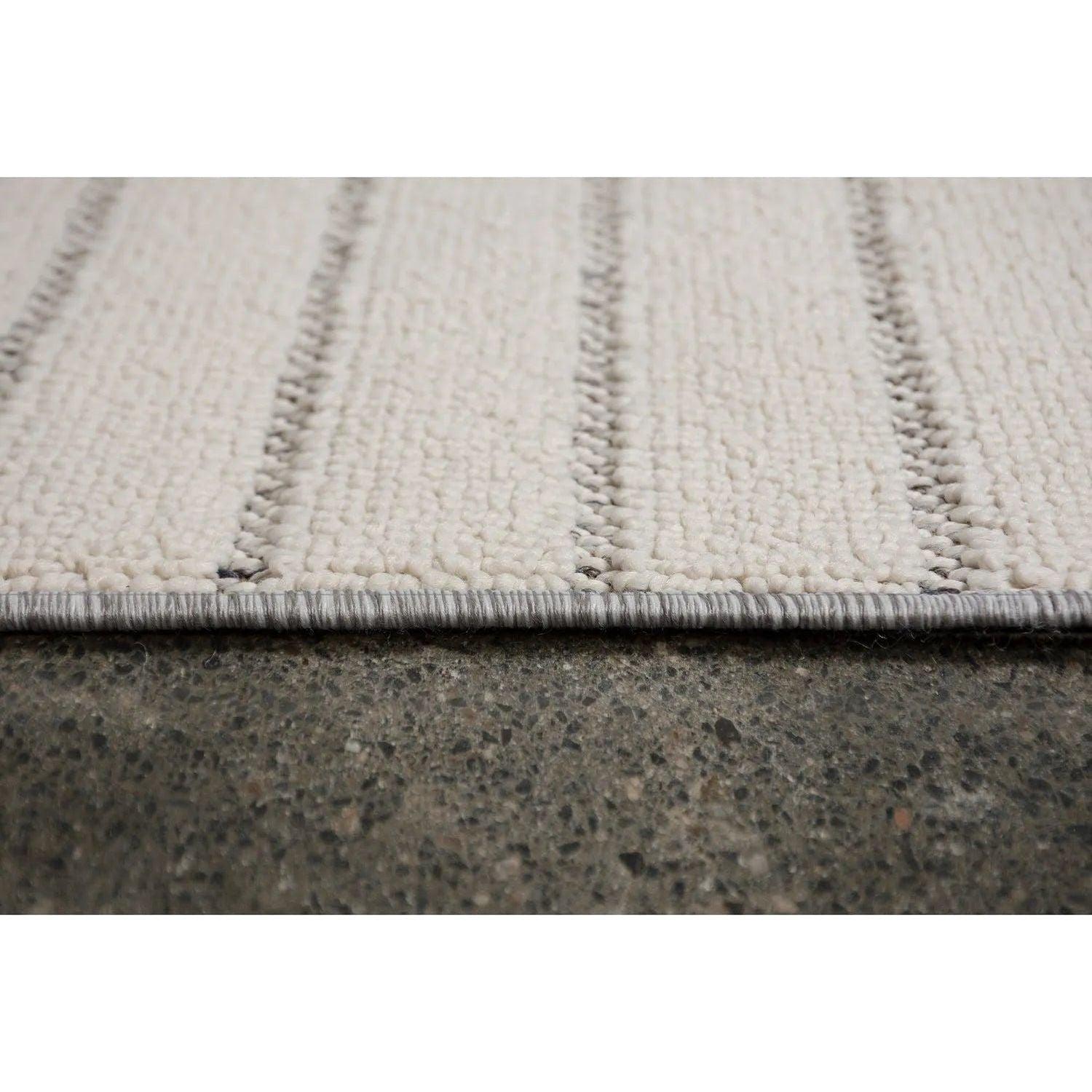 Renwil - Ambrose Rug - RAMB-10193-35 - Canada Light Shop