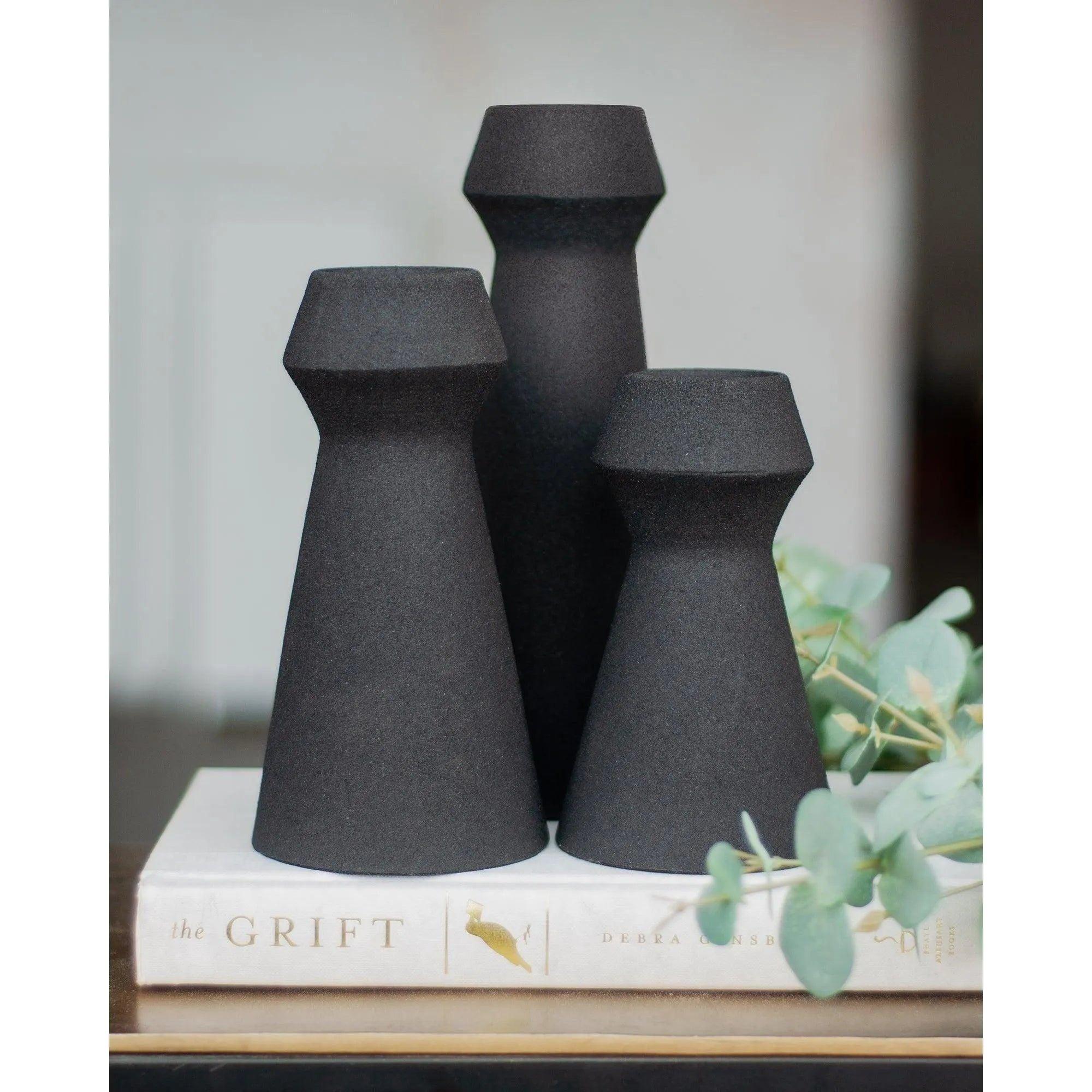 Renwil - Granfeld Set Of 3 Vases - VAS198 - Canada Light Shop