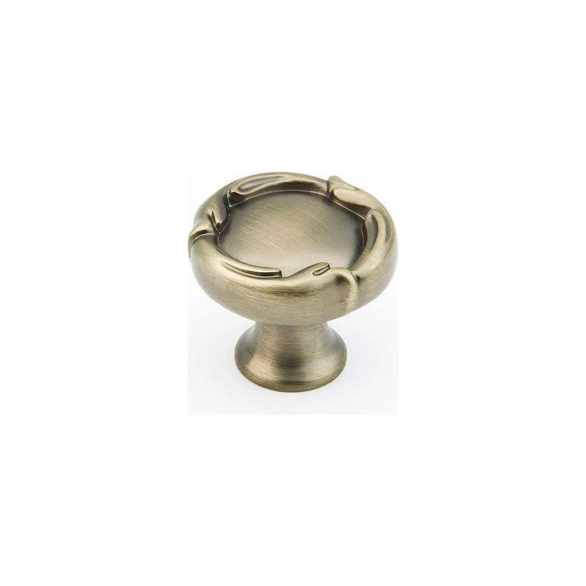 Schaub - French Farm Round Knob - 260-AN - Canada Light Shop