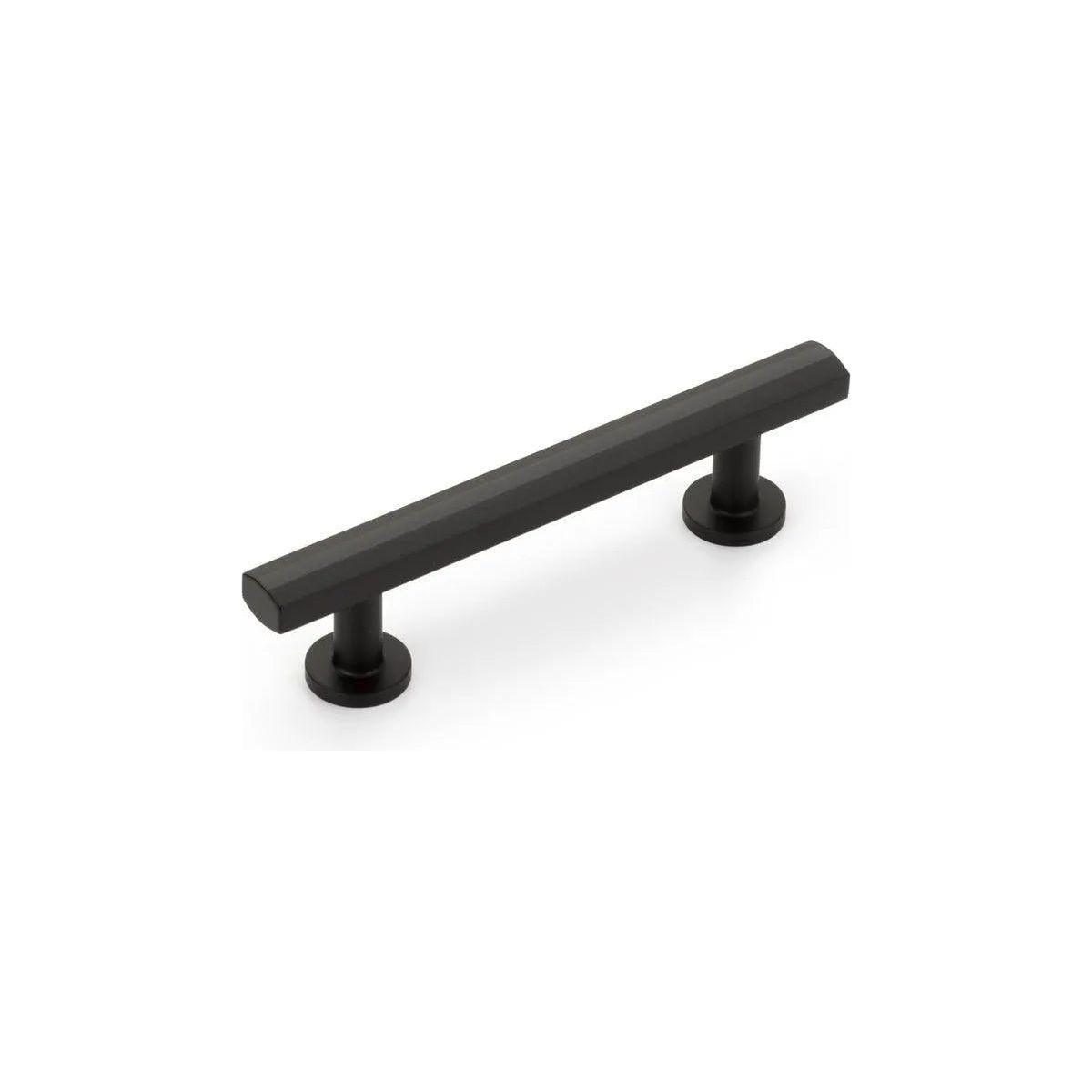 Schaub - Heathrow Pull - 560-MB - Canada Light Shop