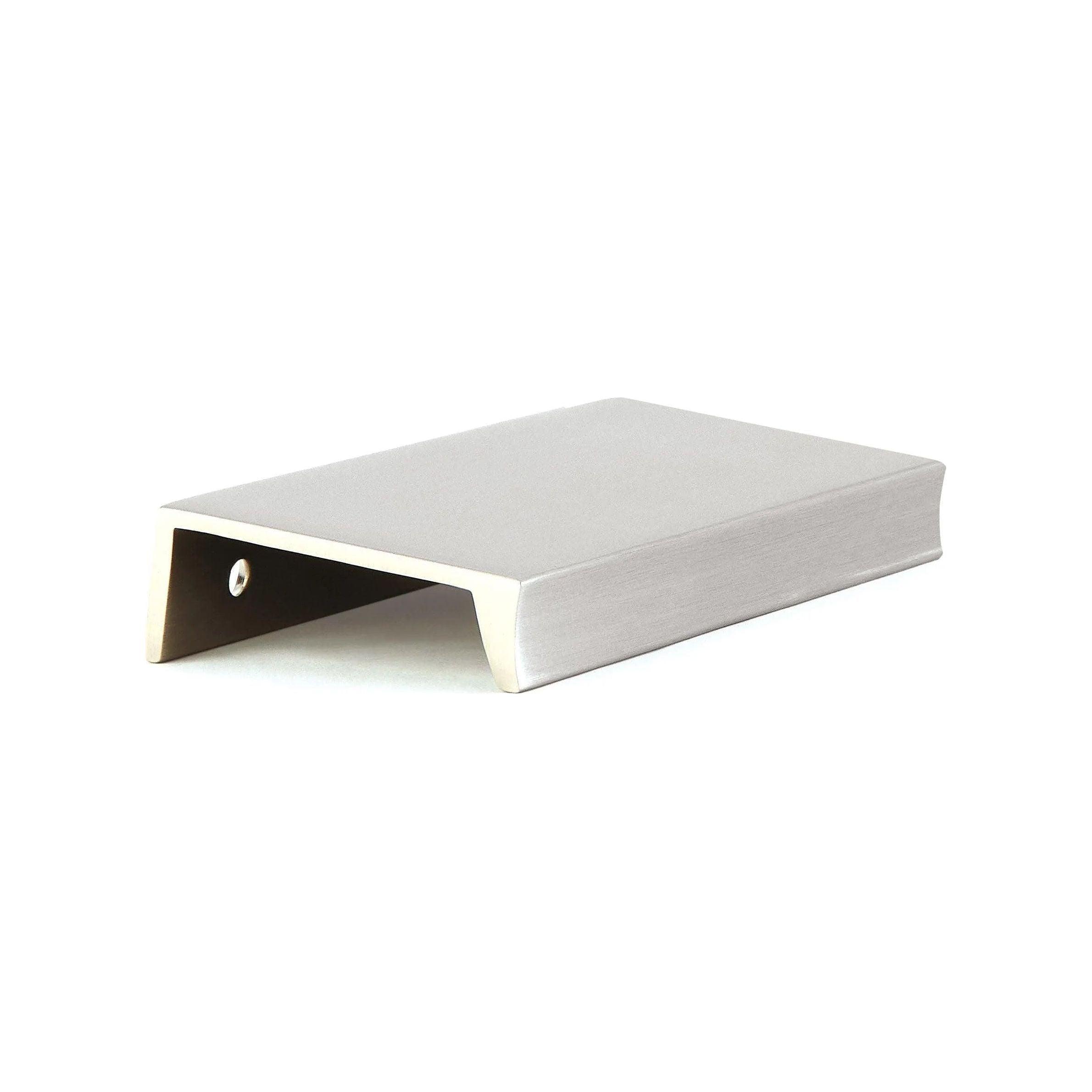 Schaub - Sabre Edge Pull - 10010-BN - Canada Light Shop