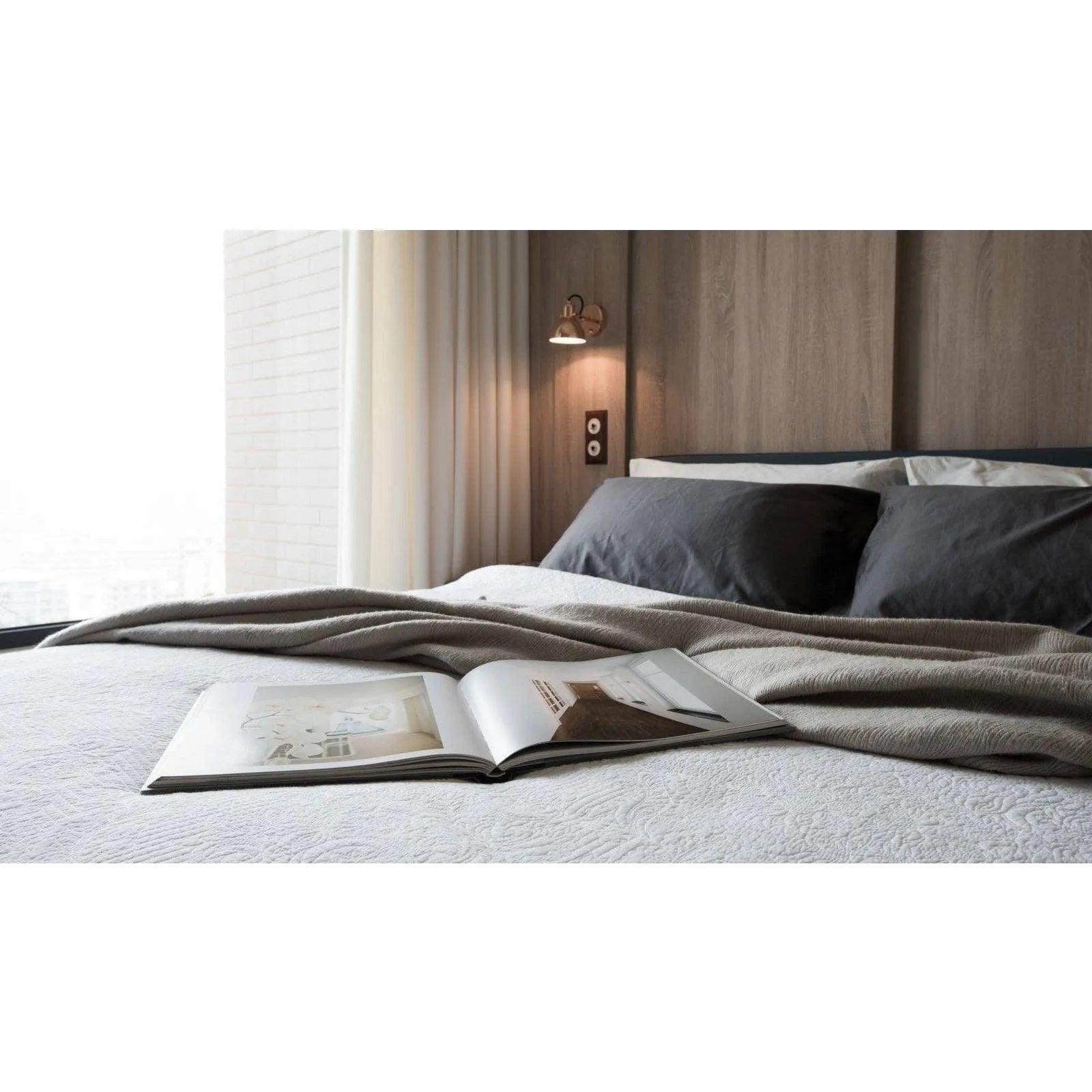Seed Design - Laito mini Wall Lamp - SQ-793MWR-BK - Canada Light Shop